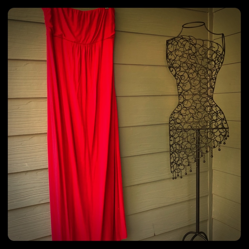 3/$33 Old Navy Red Maternity Strapless Dress Sz M